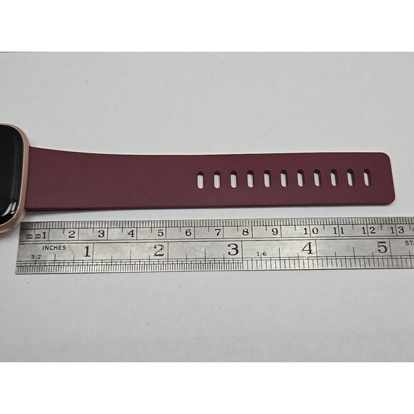 Fitbit Versa 2 Smartwatch Rose Gold 40mm Alexa WR50M Always On Display W/Charger - Picture 8 of 10